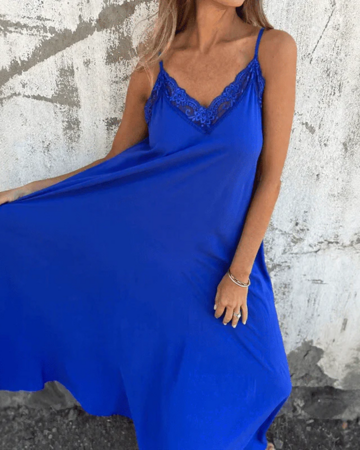 VANARA - ELEGANT LACE TRIM DRESS