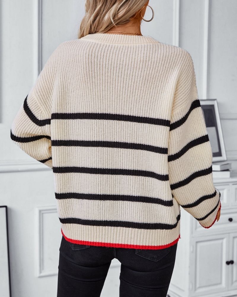 ISEA - Classic knitted jumper with a striped pattern