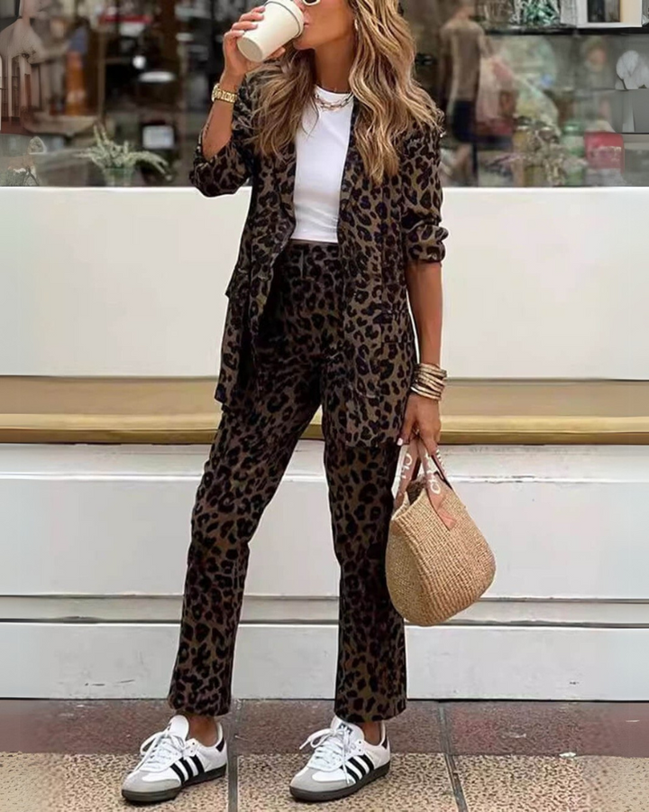 ARILA - Leopard Print Suit & Pants Set